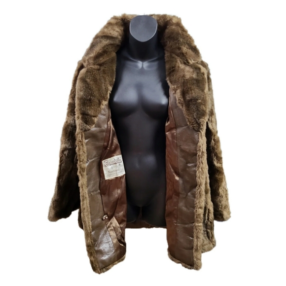 VINTAGA GRANDELLA II DESIGNER FAUX FUR COAT - Picture 4 of 6